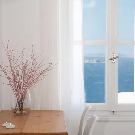 Amelie Mykonos