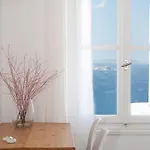 Amelie Mykonos